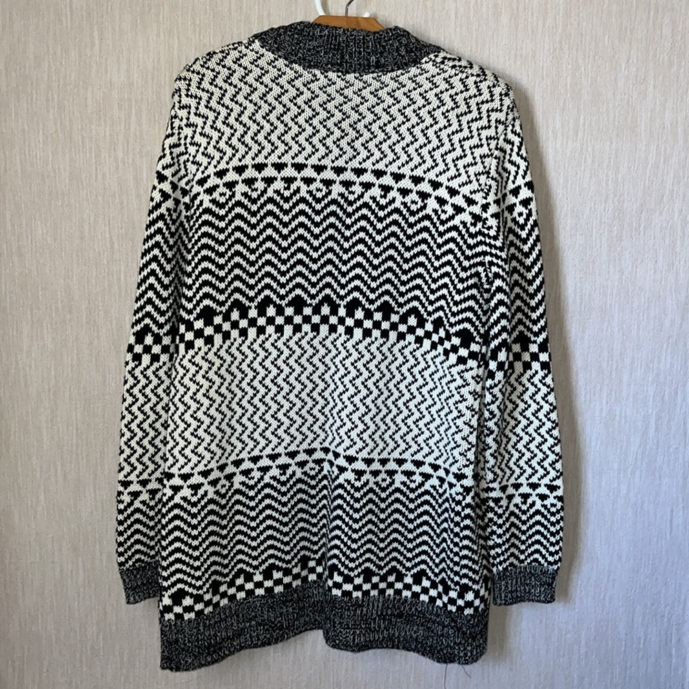 Chunky Cardigan Sweater - Picture 3 of 15